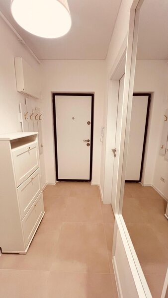 Aparatorii Patriei.Metrou M1.Prima inchiriere!